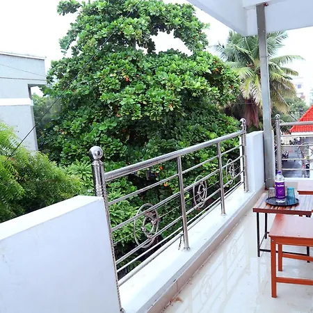 Breezy Homestay Pondicherry Exterior photo
